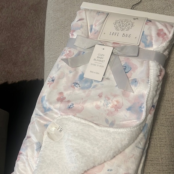 Other - Cozy Baby Blanket